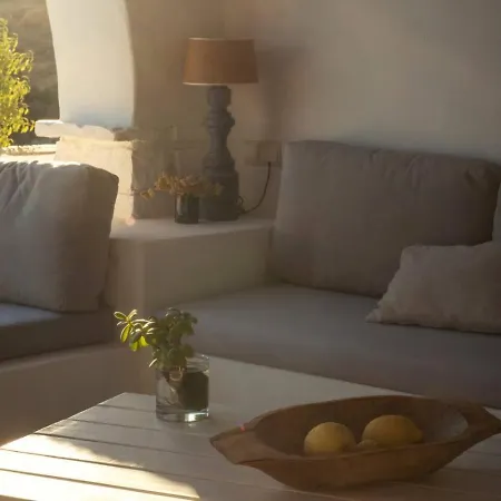 Omalley Into The Cycladic Wild Landhaus