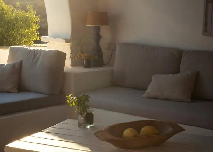 Omalley Into The Cycladic Wild Landhaus